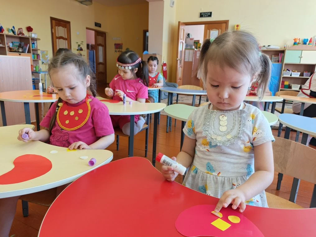 #ДеньНациональногКостюма
#МиллиКейемКөнө
#УртансыларБтөркөмө
 Милли кейем көнөнә уртансы Б төркөмө л
