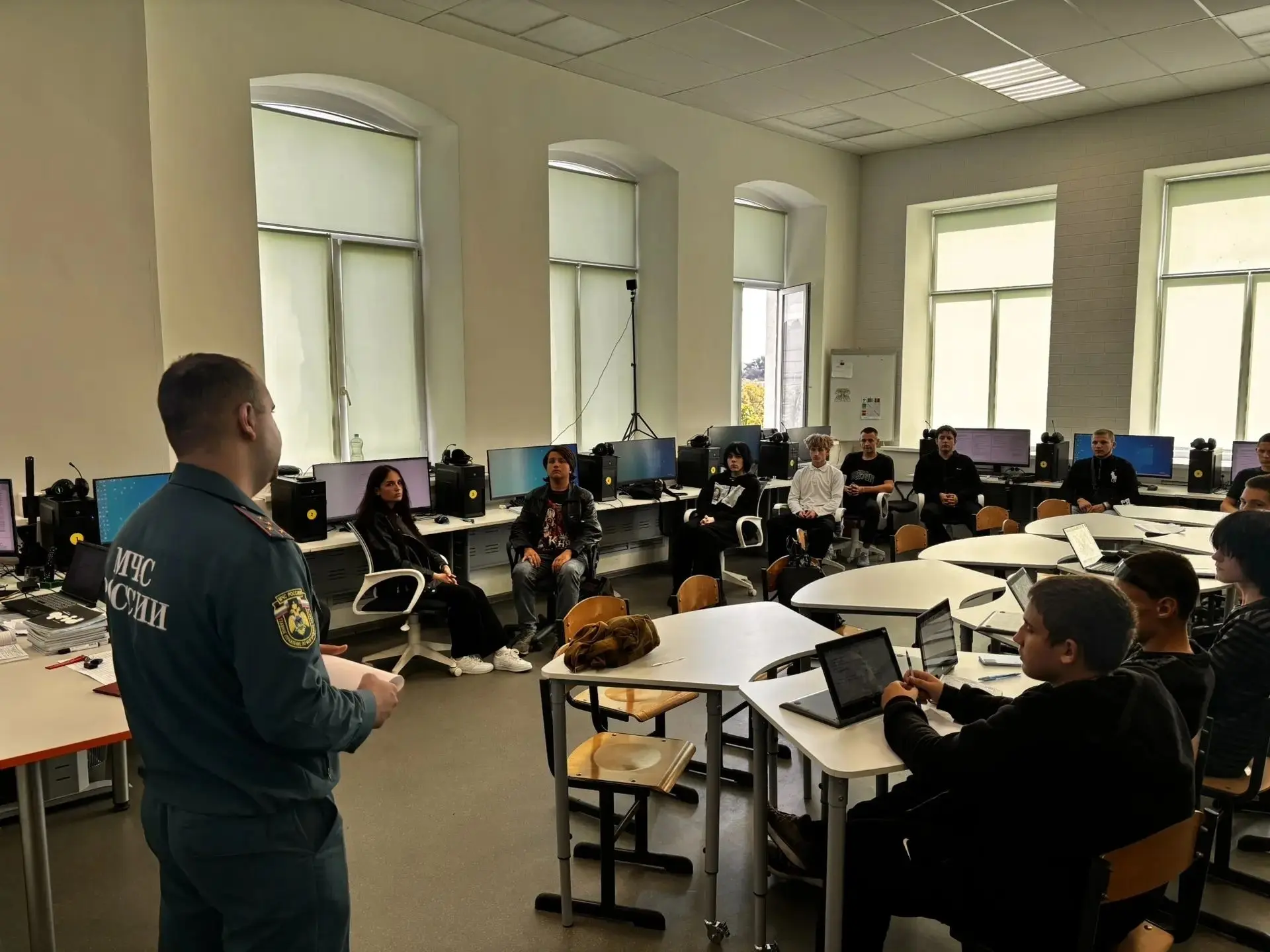 🔸️День войск гражданской обороны РФ🔸️