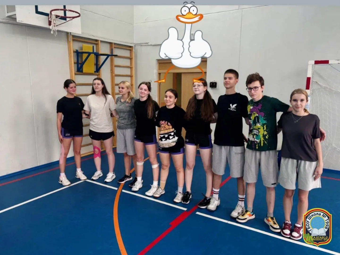 🏐 Учителя vs ученики: волейбольное дерби  В нашей школе состоялся товарищеский матч по волейболу меж