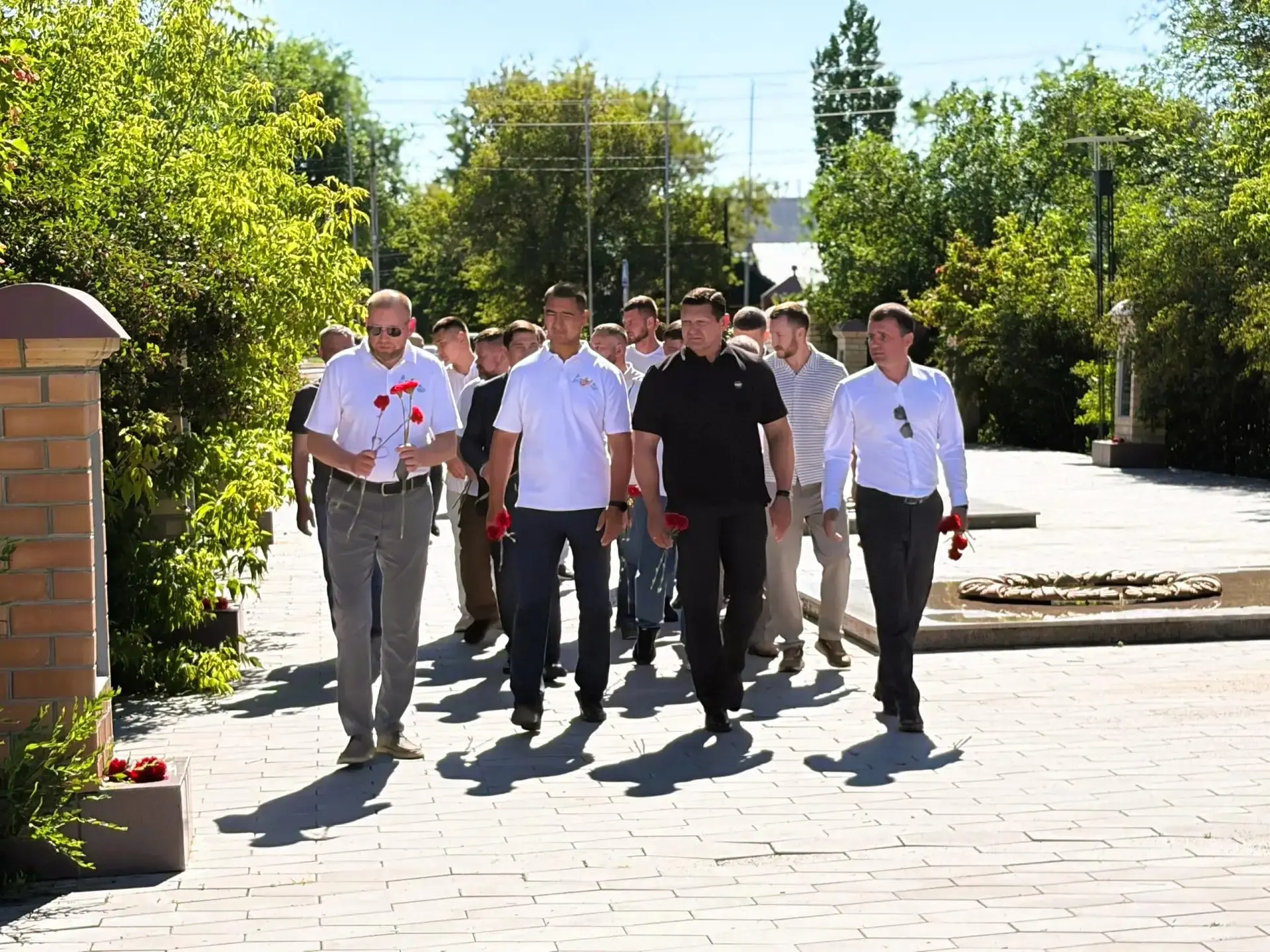 «Герои Оренбуржья» посетили Соль‑Илецк

В ходе поездки финалисты региональной кадровой программы «Ге