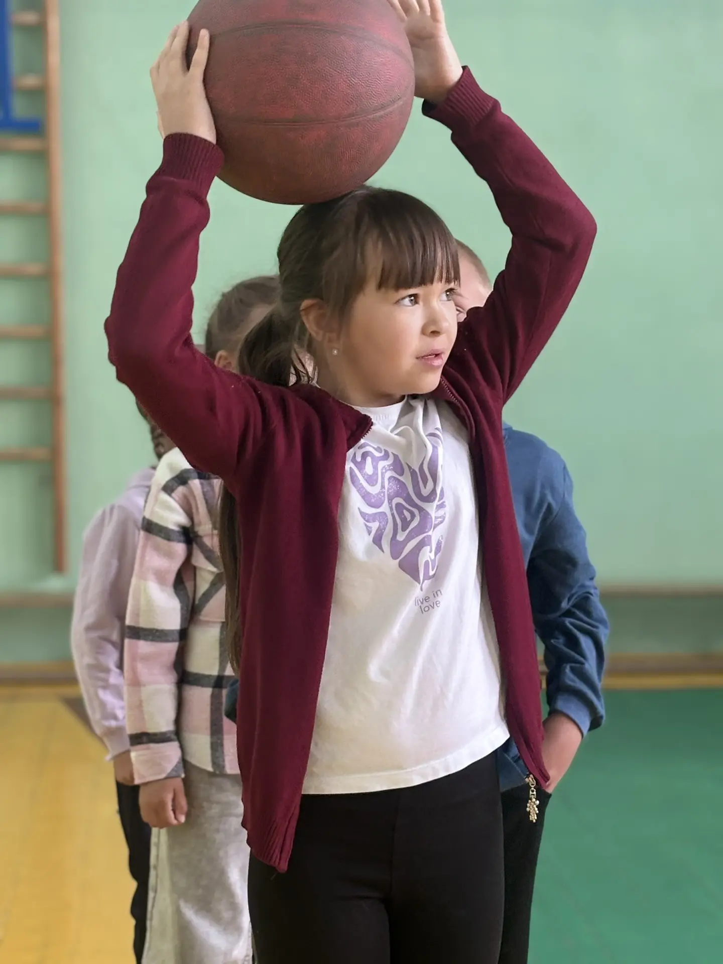 🌞 Дни в нашем лагере летят незаметно, потому что каждый из них наполнен энергией, смехом и творчест