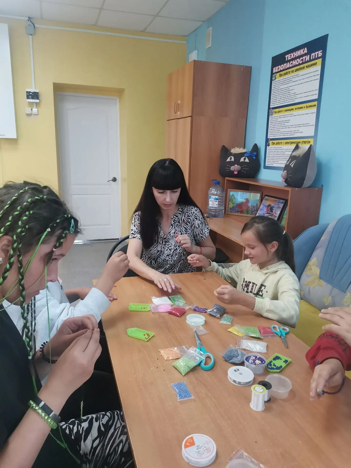 👨‍👩‍👦В Красноармейском центре «Семья» в рамках проекта «#ДЕЛО» в семейной  «Мастерской рукоделия»
