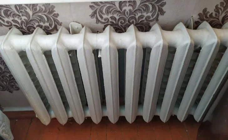 В Курске в школе №31 и ДШИ №5 из-за проблем с подрядчиком задерживается ремонт отопления