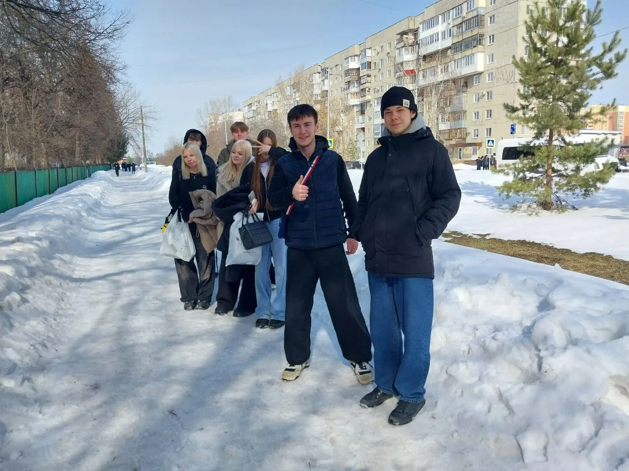 Студенты нашего техникума посетили семейный мюзикл «Второй поворот направо, а дальше прямо и до само
