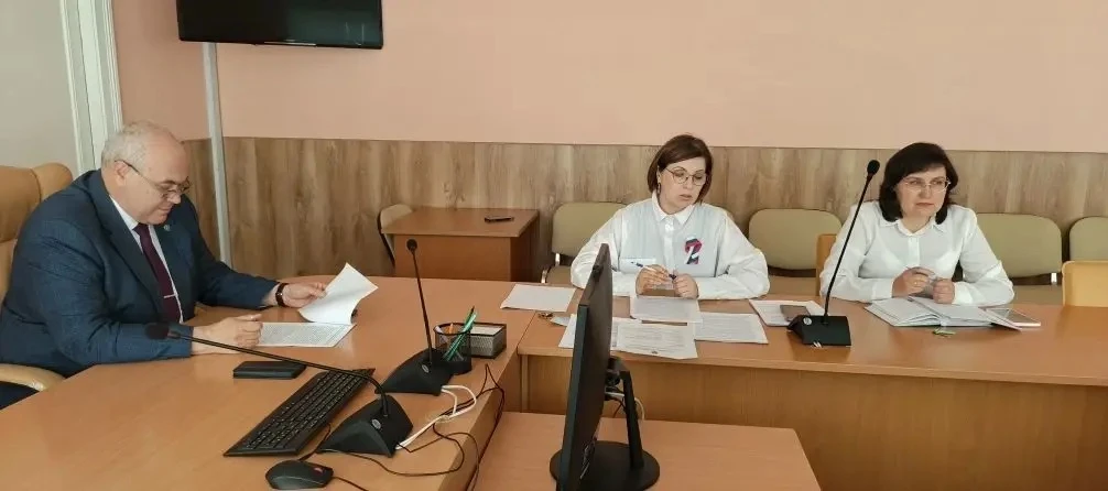 Обеспечение безопасности и наведение порядка в торговле. 

Уважаемые медногорцы!

Сегодня в админист