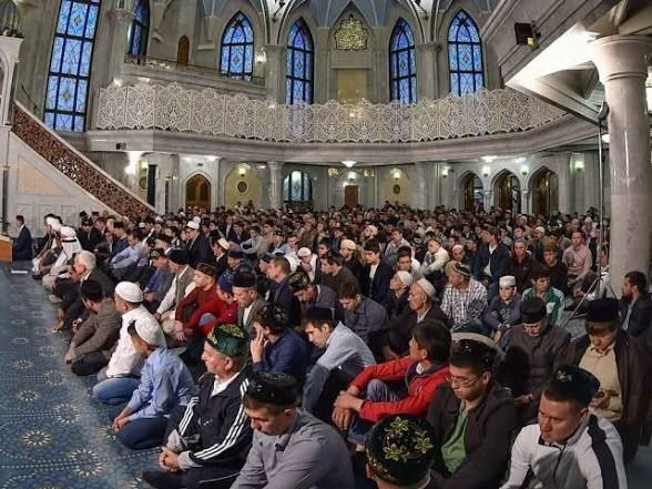 🔥 Татарстанцев ждет еще одна короткая рабочая неделя   Жители Татарстана будут отдыхать в среду, 27 