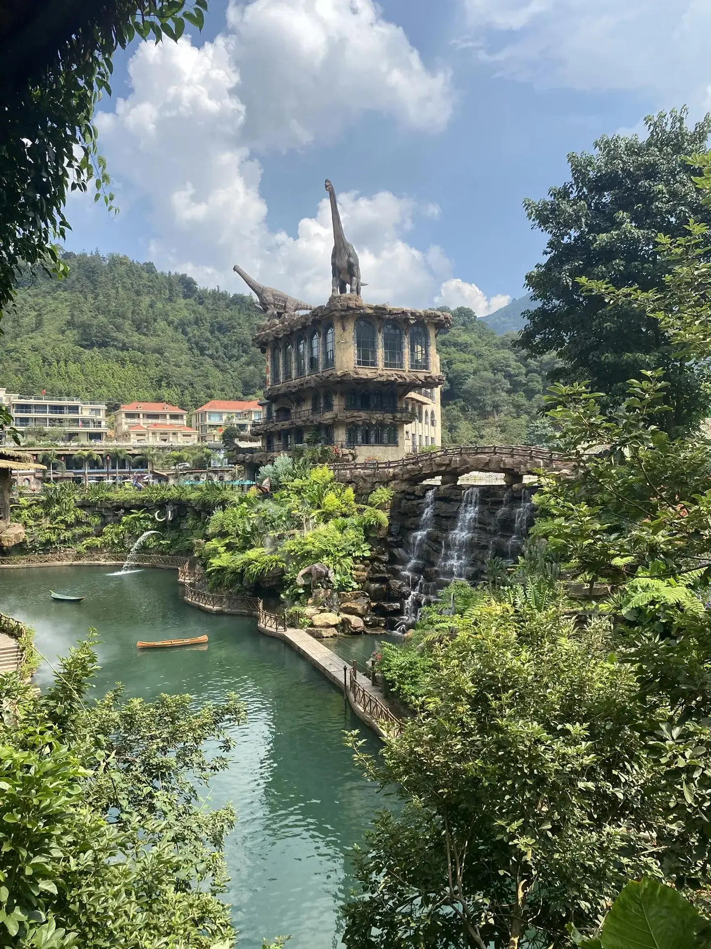 Наш ведущий специалист Наталья сейчас в Гуанчжоу😍🌿🔥