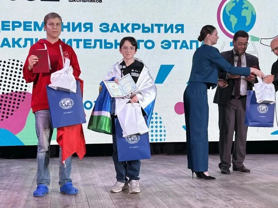 ❗Губернатор Свердловской области Денис Паслер подписал распоряжение о премировании тала...