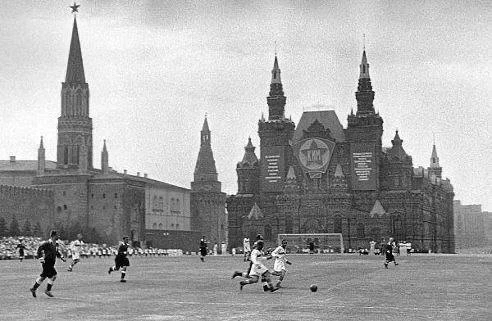Футбольный матч на Красной площади, 1936 год.