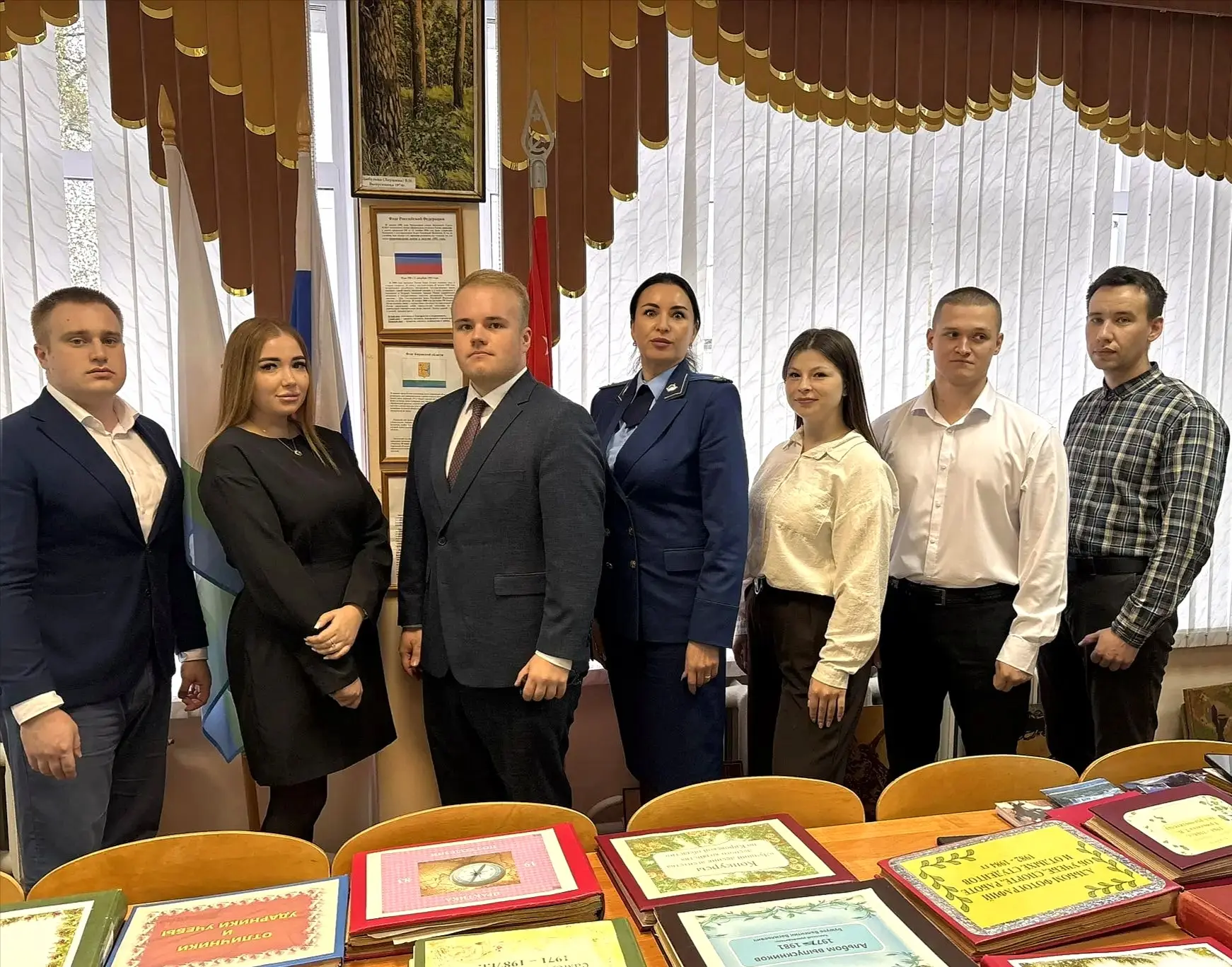 #кадры