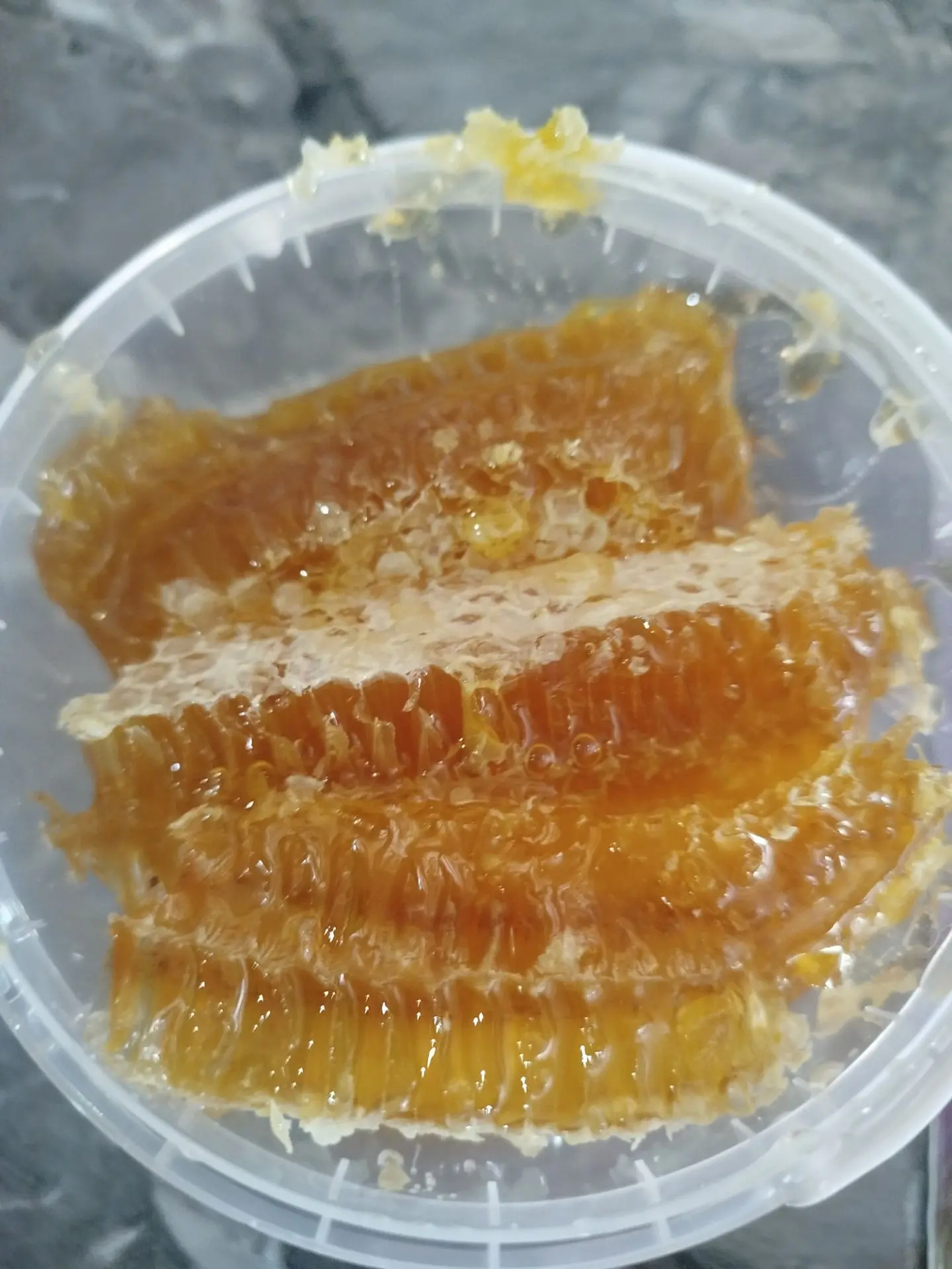 Соты целиком в рамках