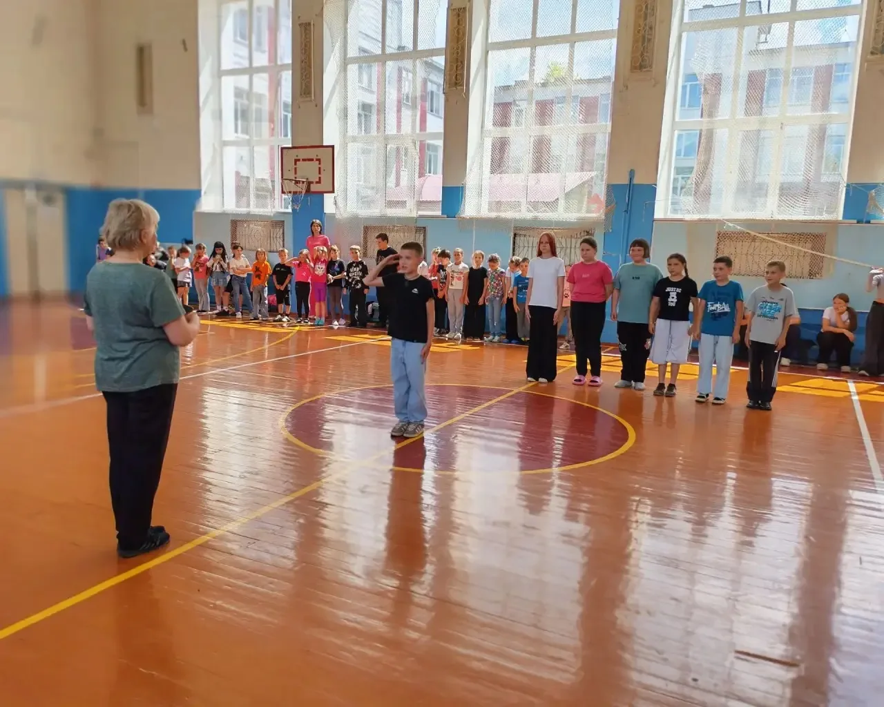 🇷🇺 В школьном лагере «Спутник» прошла военно-патриотическая игра «Зарница»!

Организаторами выступ