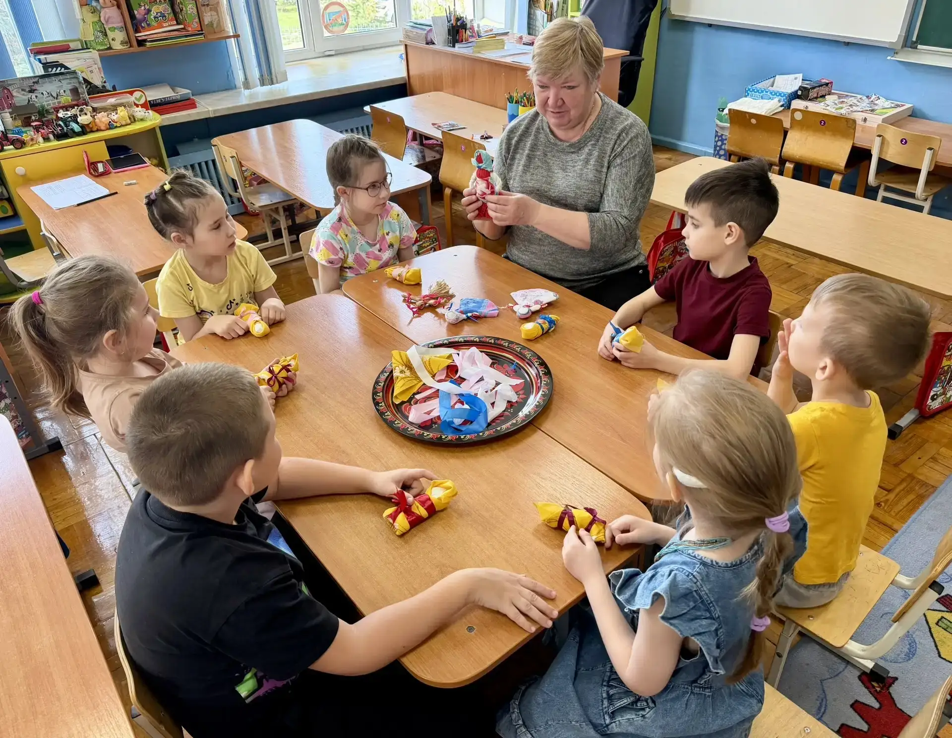 В нашем детском саду прошёл удивительный День народной куклы 🧸✨ Воспитатель познакомил...