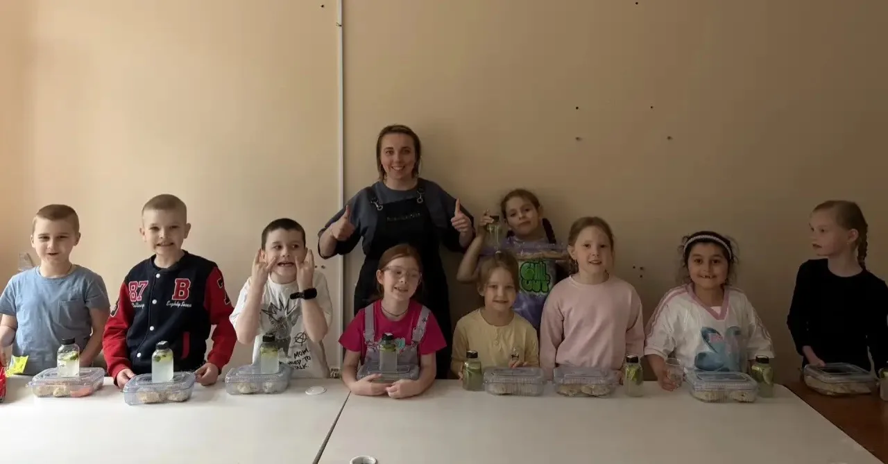 ☀️ Летний интенсив в Центральной школе: экспериментов и приключений! ☀️

В нашей школе вовсю идёт ле