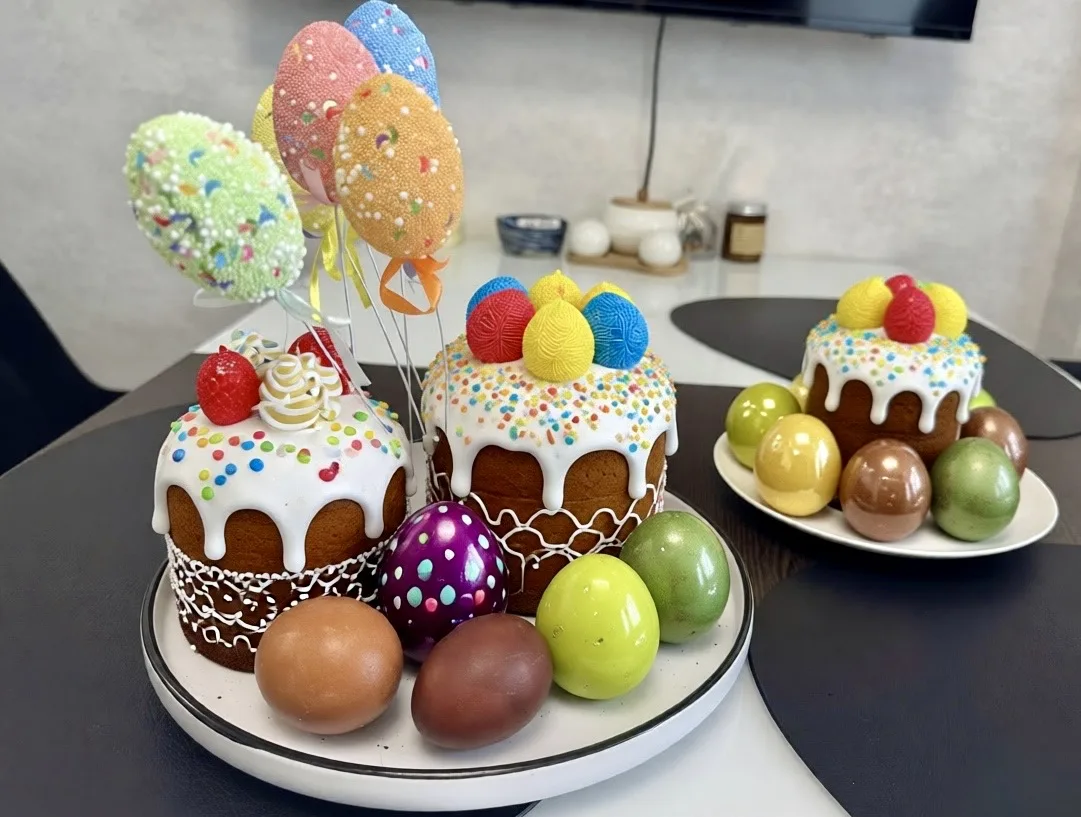 Христос воскрес! 🐥
Светлой Пасхи всем вам и вашим близким — здоровья, мира и простого человеческого