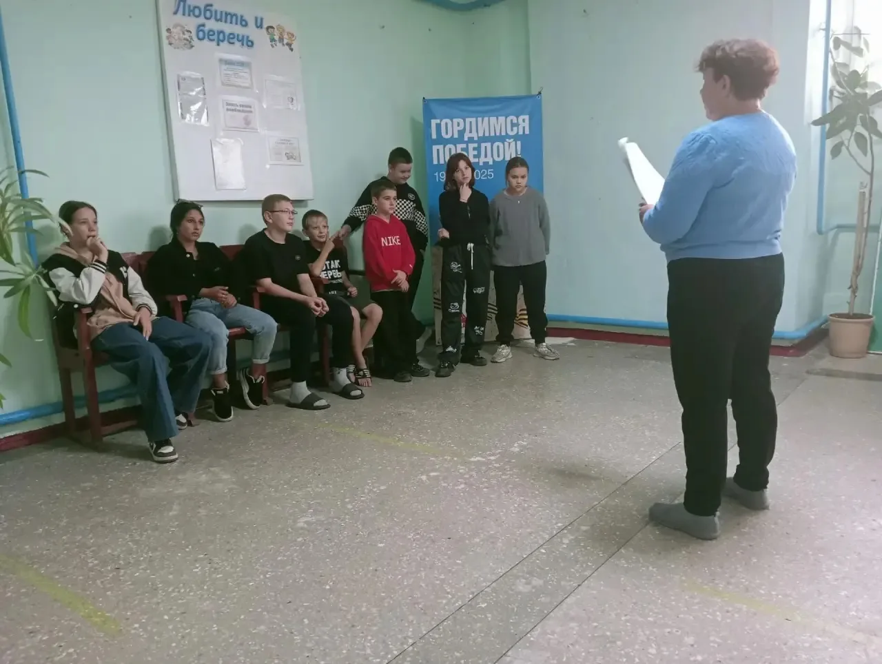 🏘️🇷🇺 Сегодня для детей и подростков хутора Крупский был проведён патриотический час ...