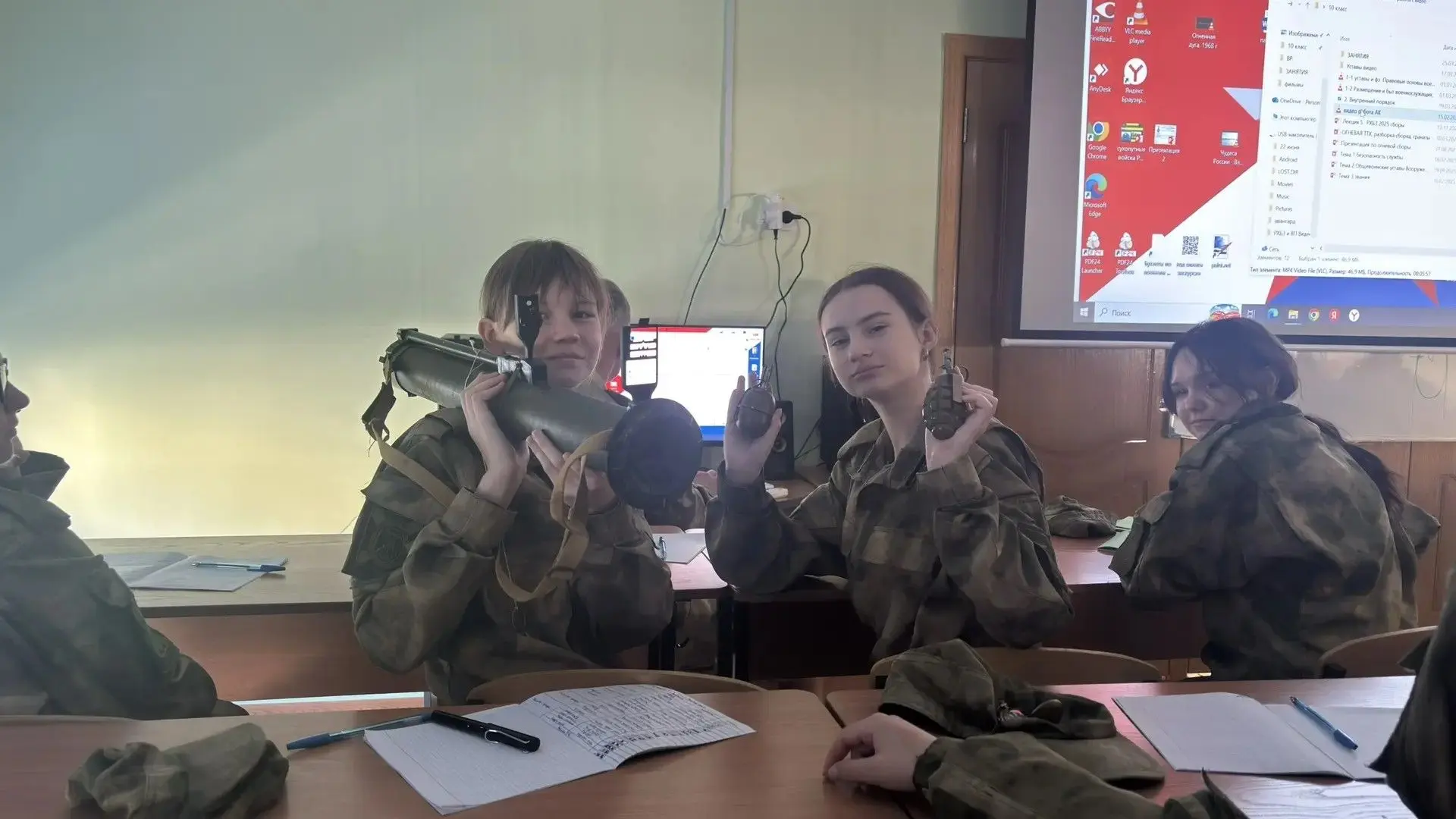 Увезли в дали,