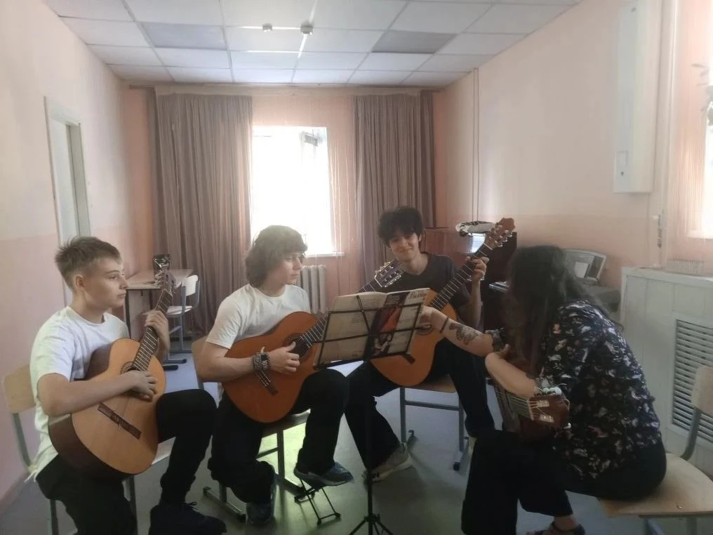 🎶🎸В Детской музыкальной школе №13 имени Х. Заимова в рамках проекта "Пушкинская карта...