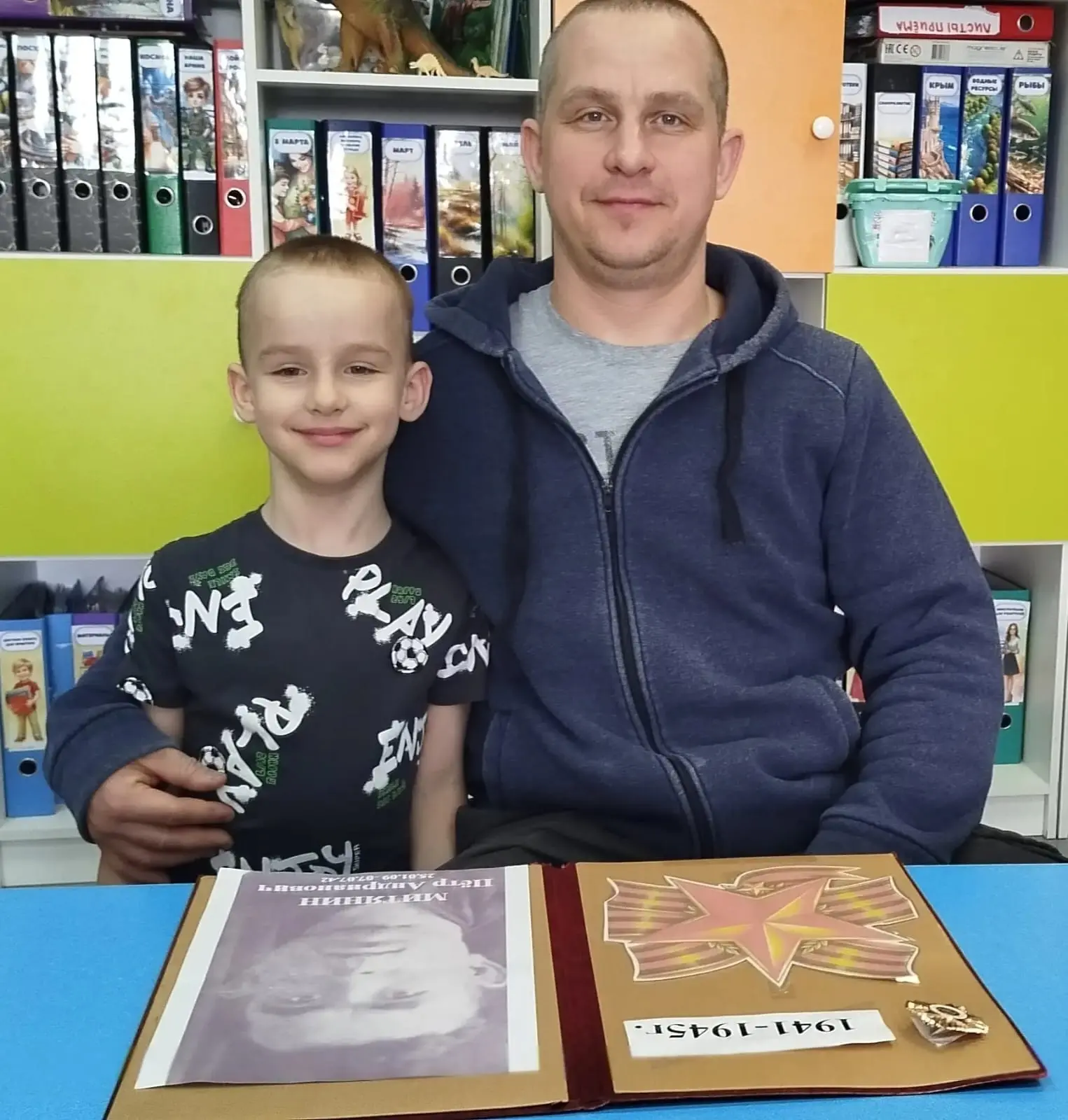 В рамках реализации программы "Просвещение родителей" в старшей группе в канун 81-й годовщины Победы