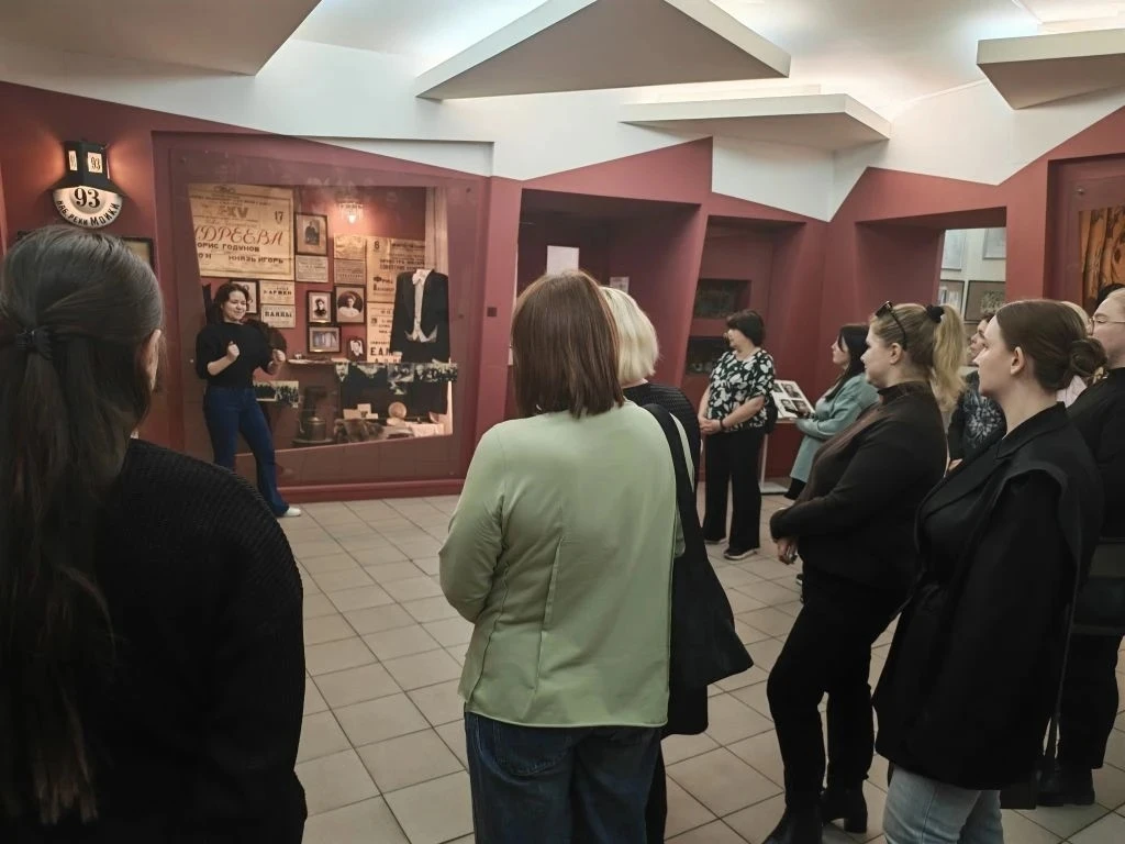 Наши педагоги отправились в место, где история говорит голосом искусства, а память хранит тепло чело
