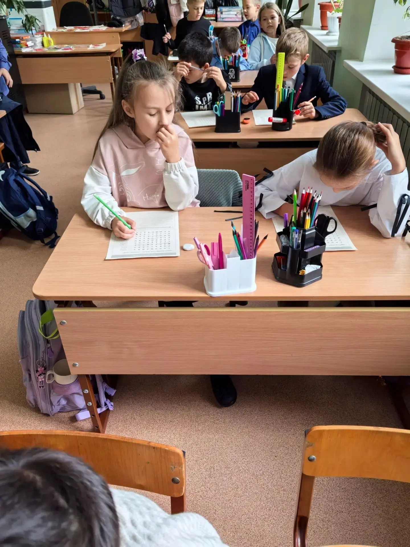 В этот понедельник, 28 сентября, в нашей школе прошли занятия из цикла «Разговоры о важ...