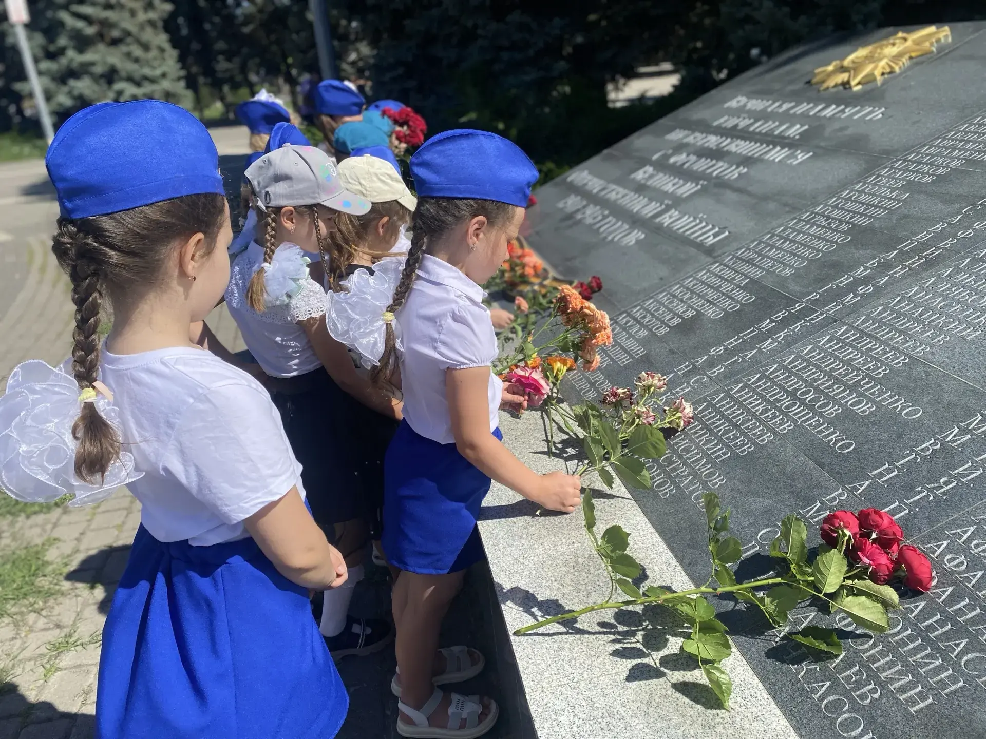 Ранним утром 22 июня 1941 года фашистская Германия вероломно, без объявления войны, напала на нашу с