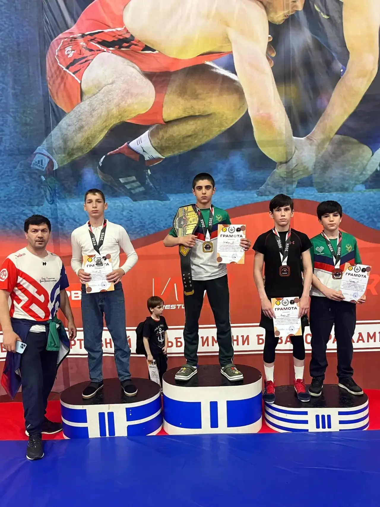 🏆 Победа🏆 Ученик 7-5 класса Шабанов Ислам завоевал 🥇золото на Открытом межрегиональном турнире по гр