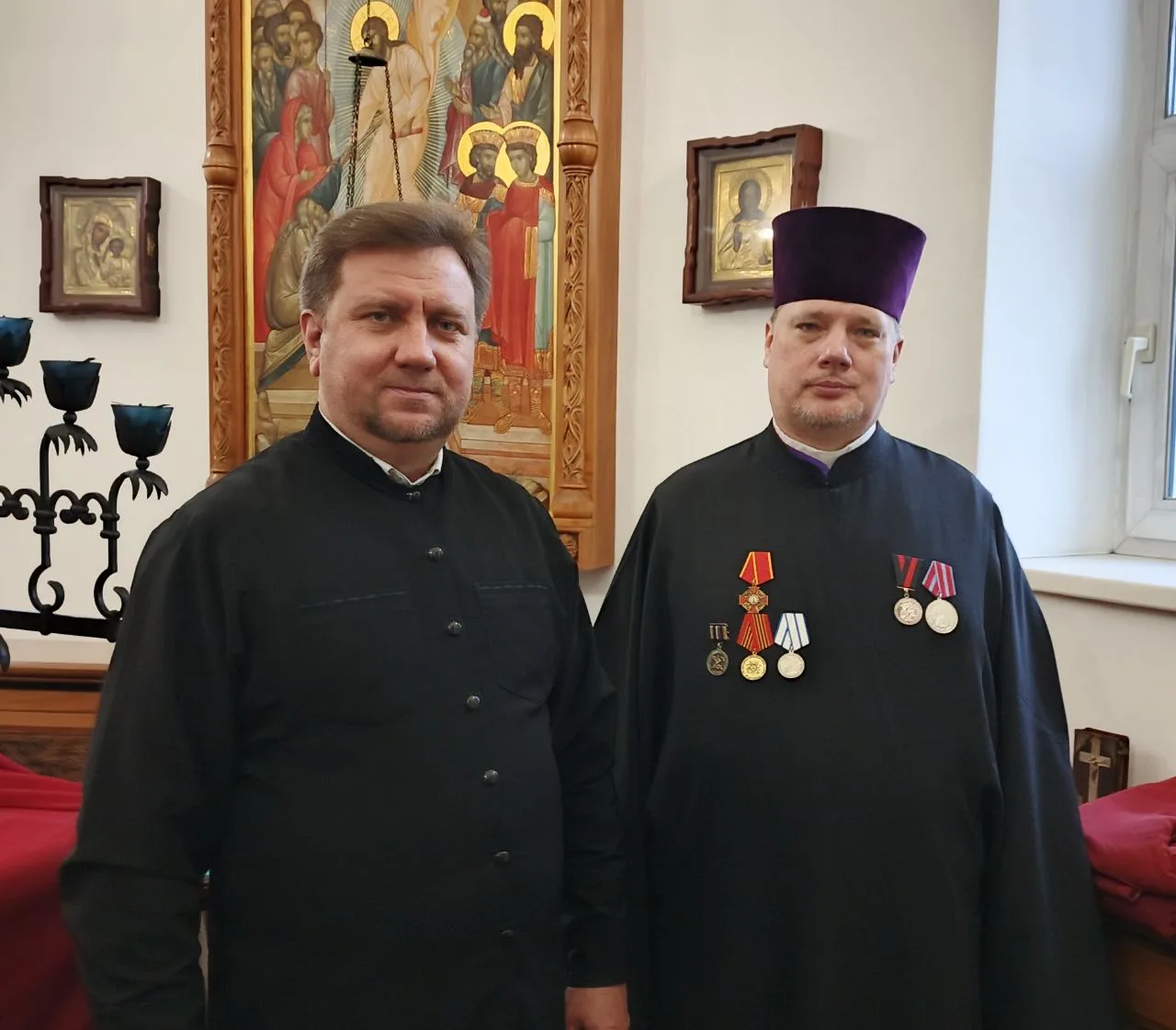 "Челове́ка тя́ позна́хом Бо́жия зва́нием же и ве́щию, доброде́тельми бо просия́л еси́, ...
