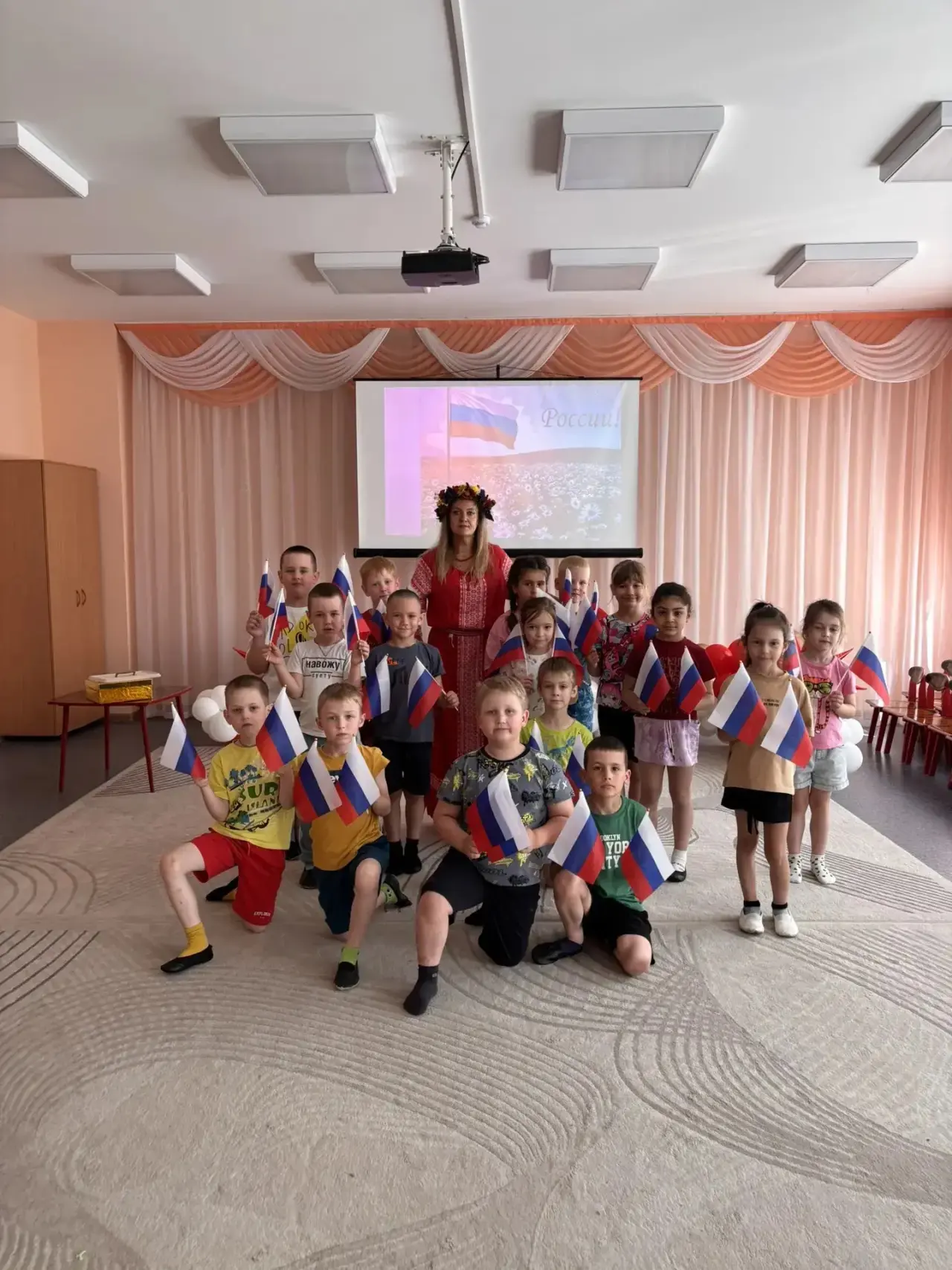 Сегодня в нашем детском саду для старших и подготовительных групп прошло мероприятие, посвящённое Дн