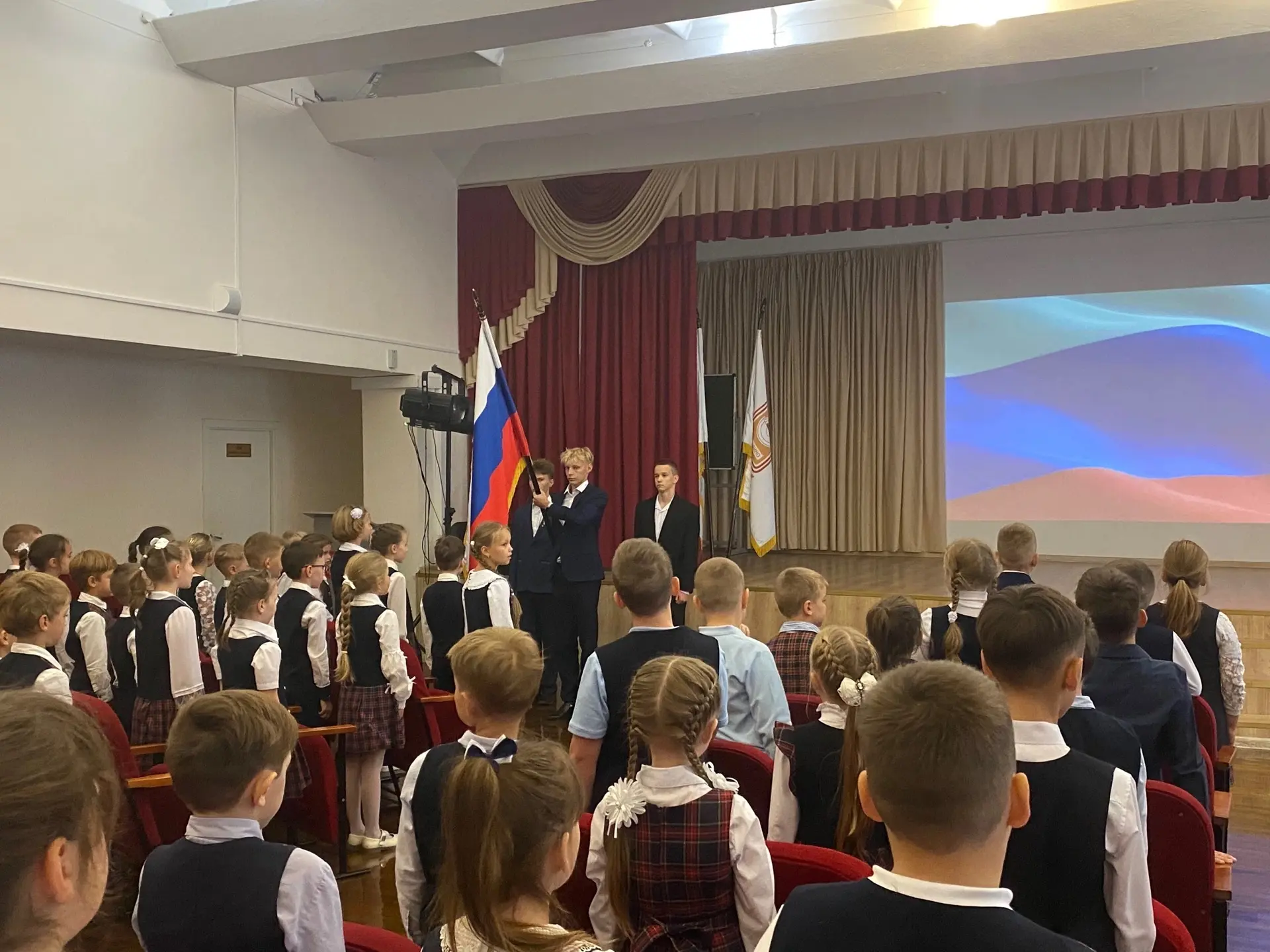 🇷🇺 «Разговоры о важном»: память о блокадном Ленинграде