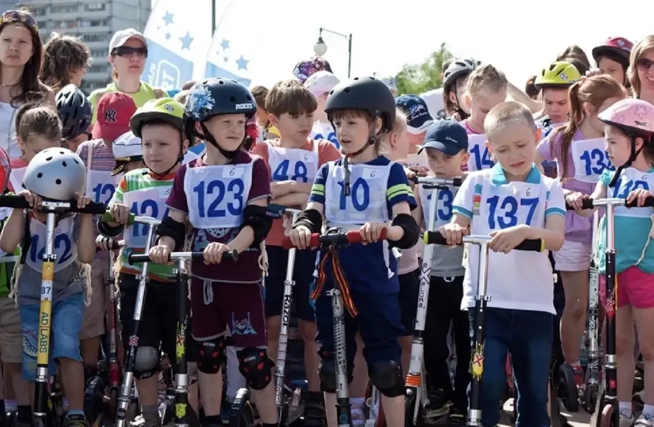 В Дубовой роще скоро пройдет первый марафон на самокатах! 🛴

Заезд для детей устроят 17 августа в ш