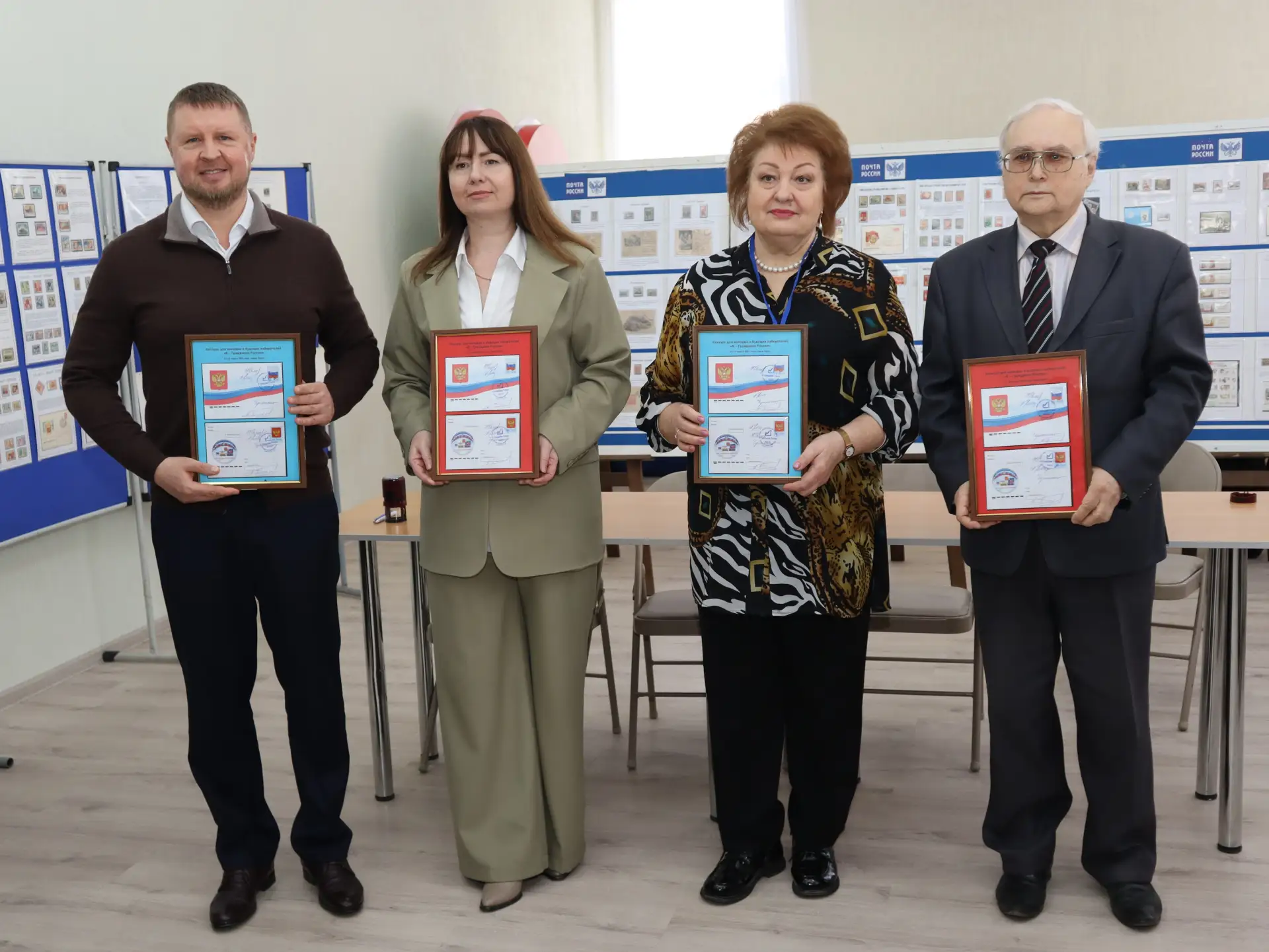 Конкурс для молодых и будущих избирателей «Я – Гражданин России» стартовал в областной библиотеке им