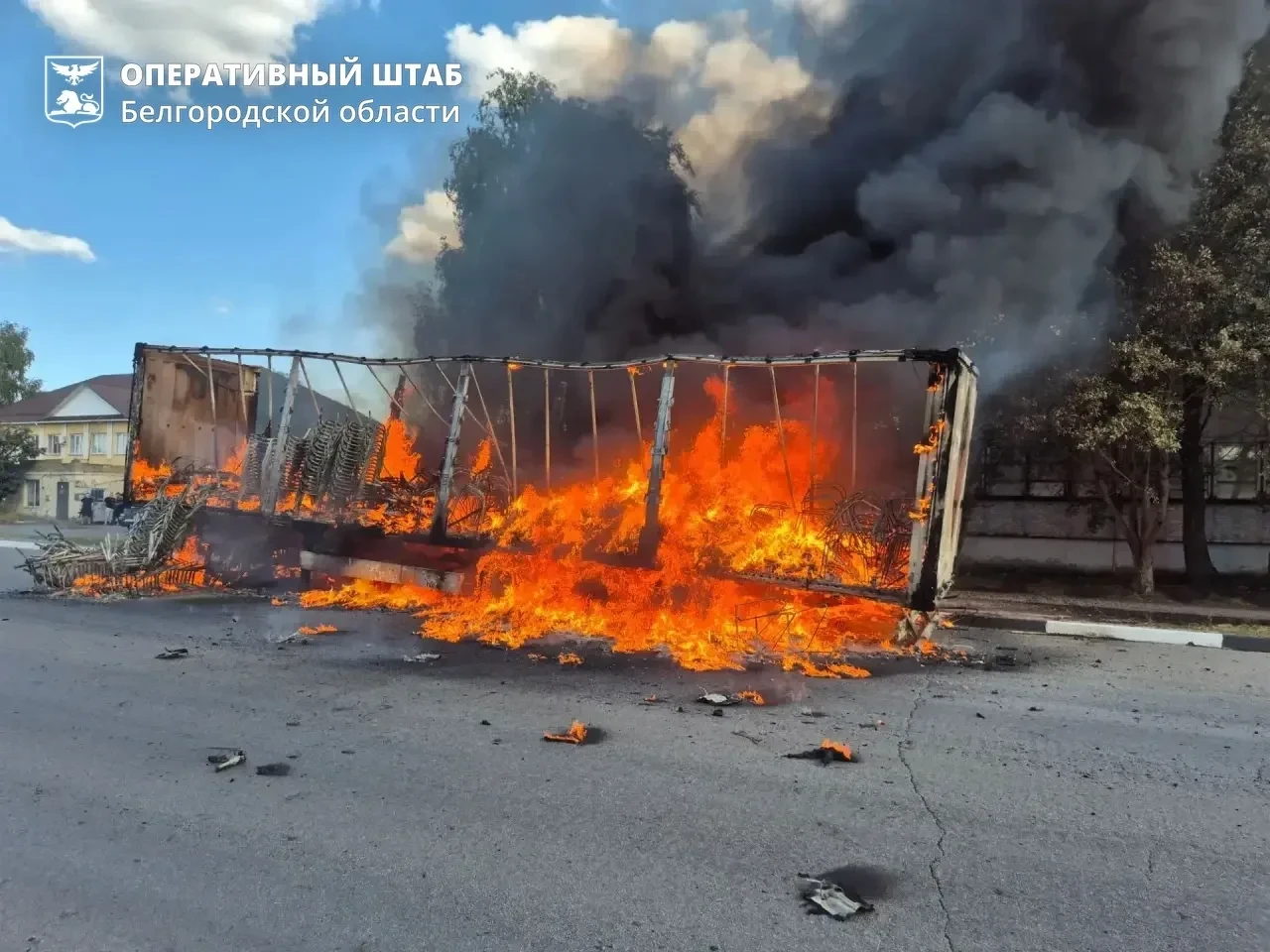 ⚡️Двое мужчин ранены при атаке БПЛА на автомобиль в валуйском селе Двулучное