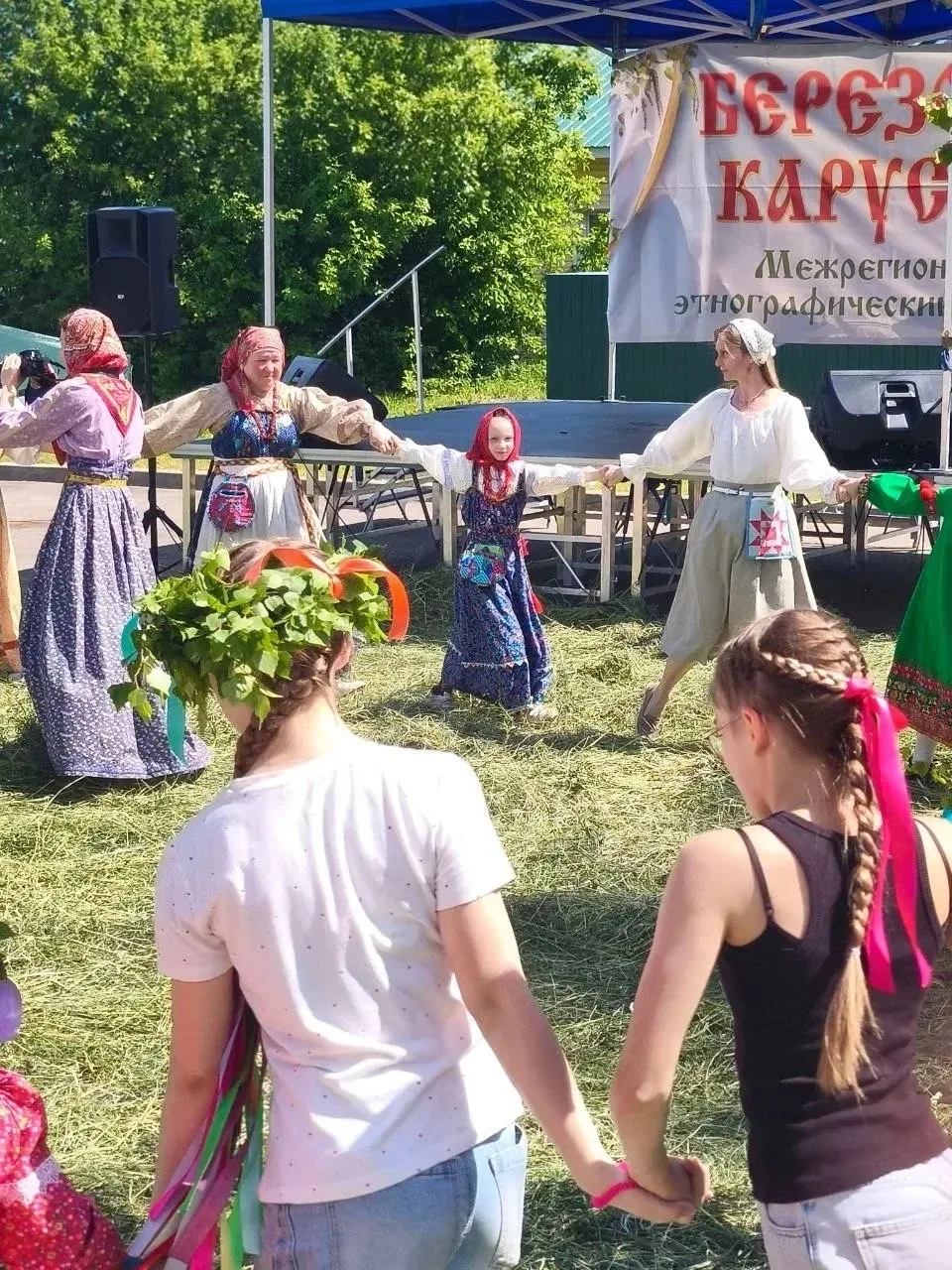 Участники «Школы русской культуры» центра «Родник» ярко проявили себя на IX Межрегиональном фольклор