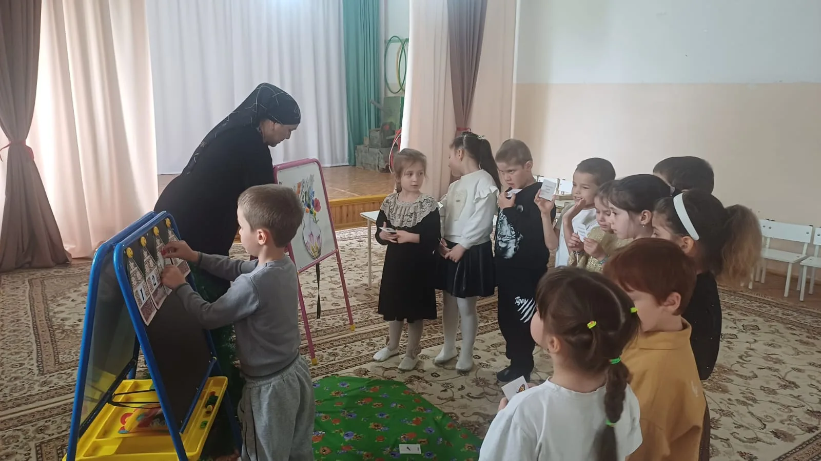 В МКДОУ «Малыш" в старшей группе «Радуга " воспитатель Магомедова А.А. провела итоговое...