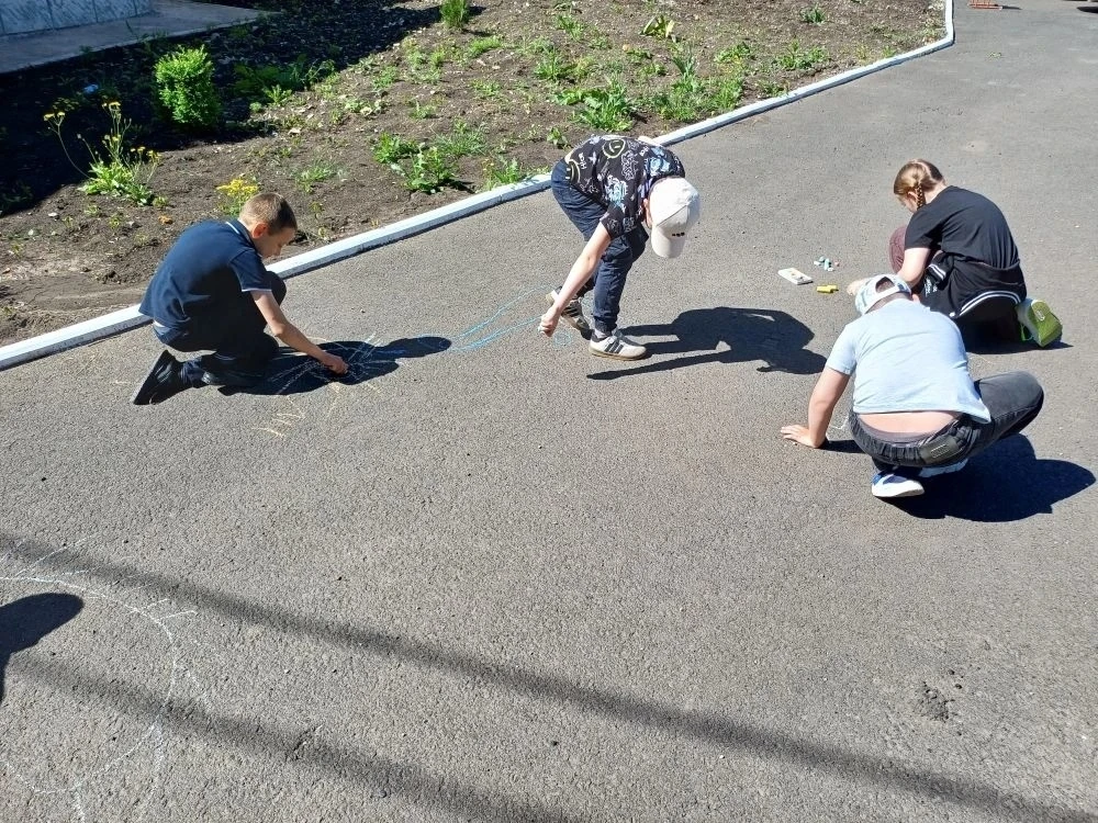 В честь 1 июня, Дня защиты детей в ГБОУ «Волновахская школа #2 Волновахского м.о» состо...
