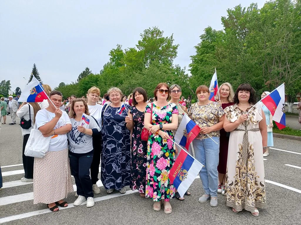 ✨ Сегодня, в День России, коллективы Тяжинской библиотеки им. Н.И. Маслова и Тяжинской детской библи
