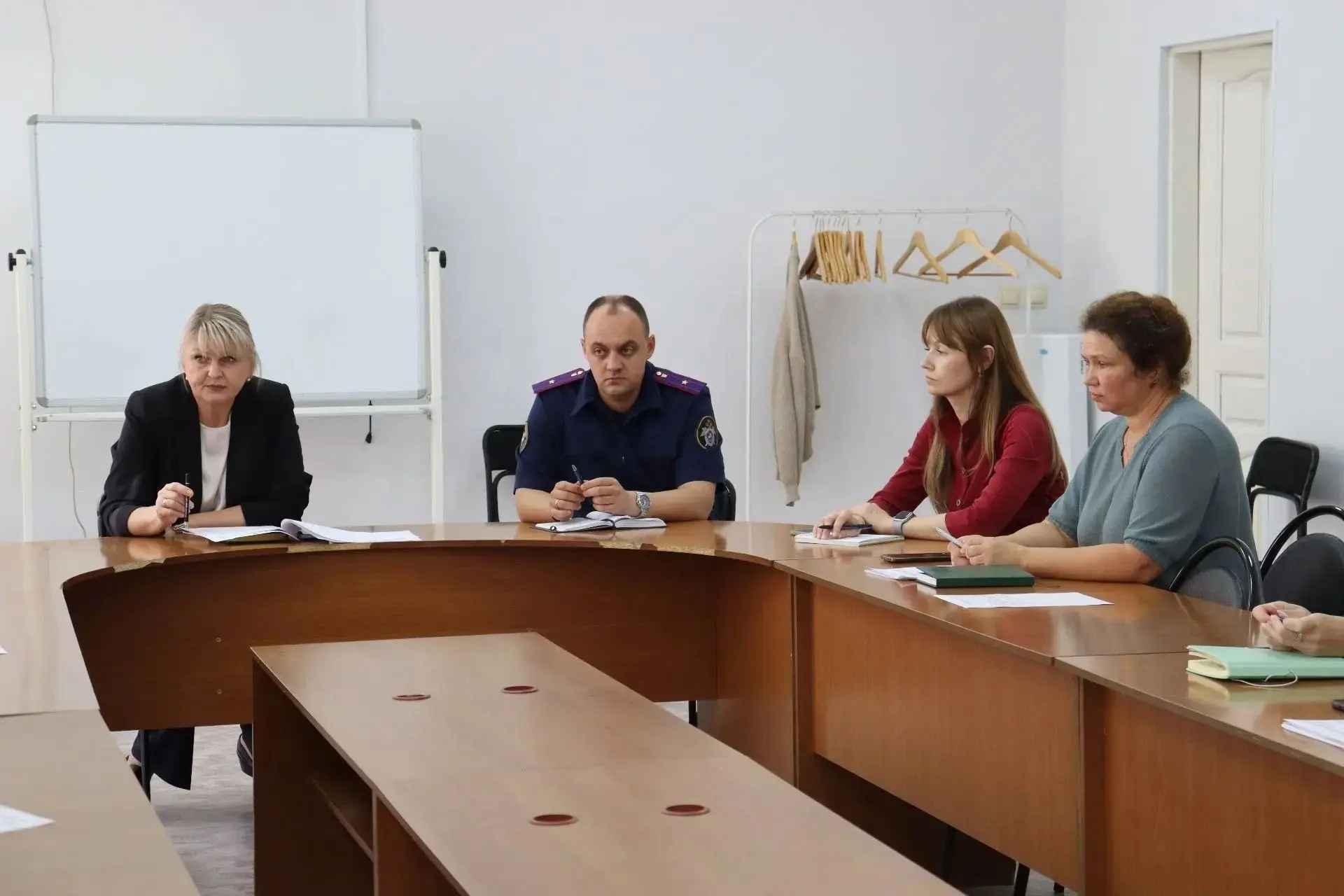 ⚖️ Никаких взяток за Достоевского: библиотеки и школы искусств Салды отчитались о нулев...
