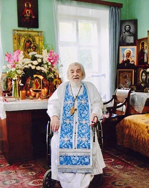 Пусть же, дорогие мои, два спасительных имени — Иисус Христос и Богородица Мария — буду...