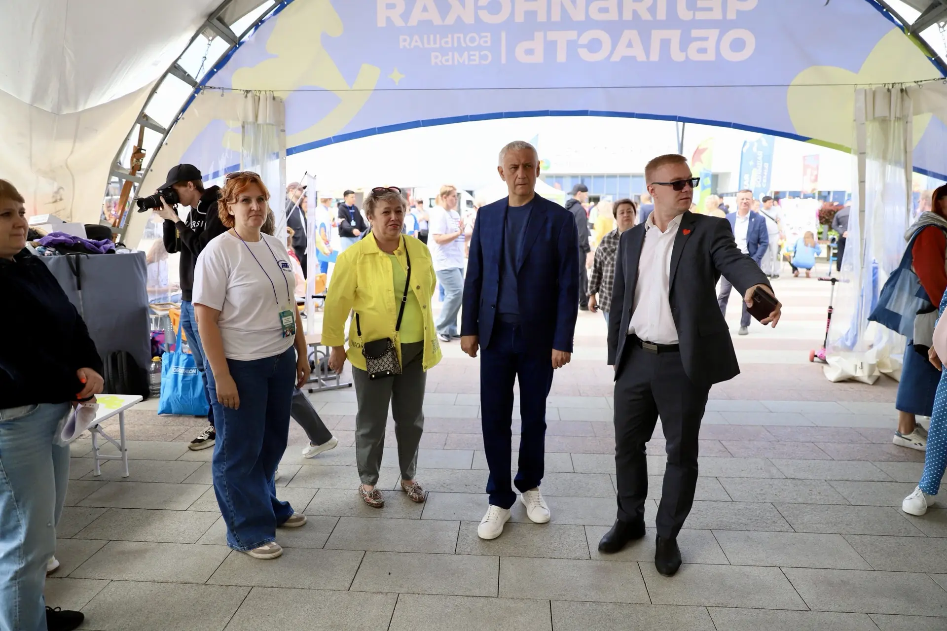 🔵 Прямо сейчас и до 20:00 на бульваре у Центра развлечений проходит фестиваль «Челябин...