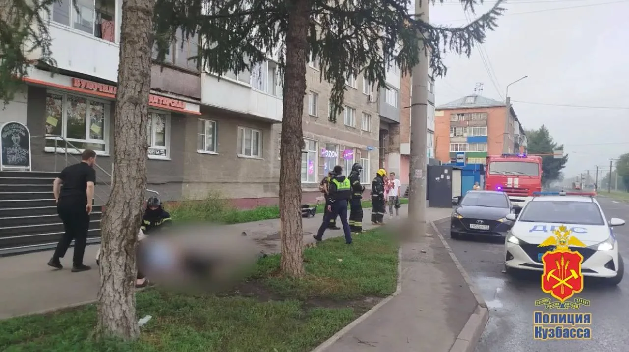 Молодой водитель кроссового мотоцикла погиб в ДТП на улице Радищева.