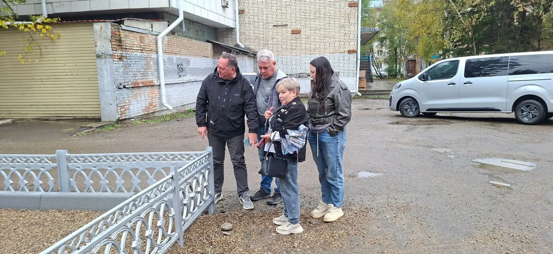 Общественные наблюдатели вместе с представителем администрации провели выездную проверк...