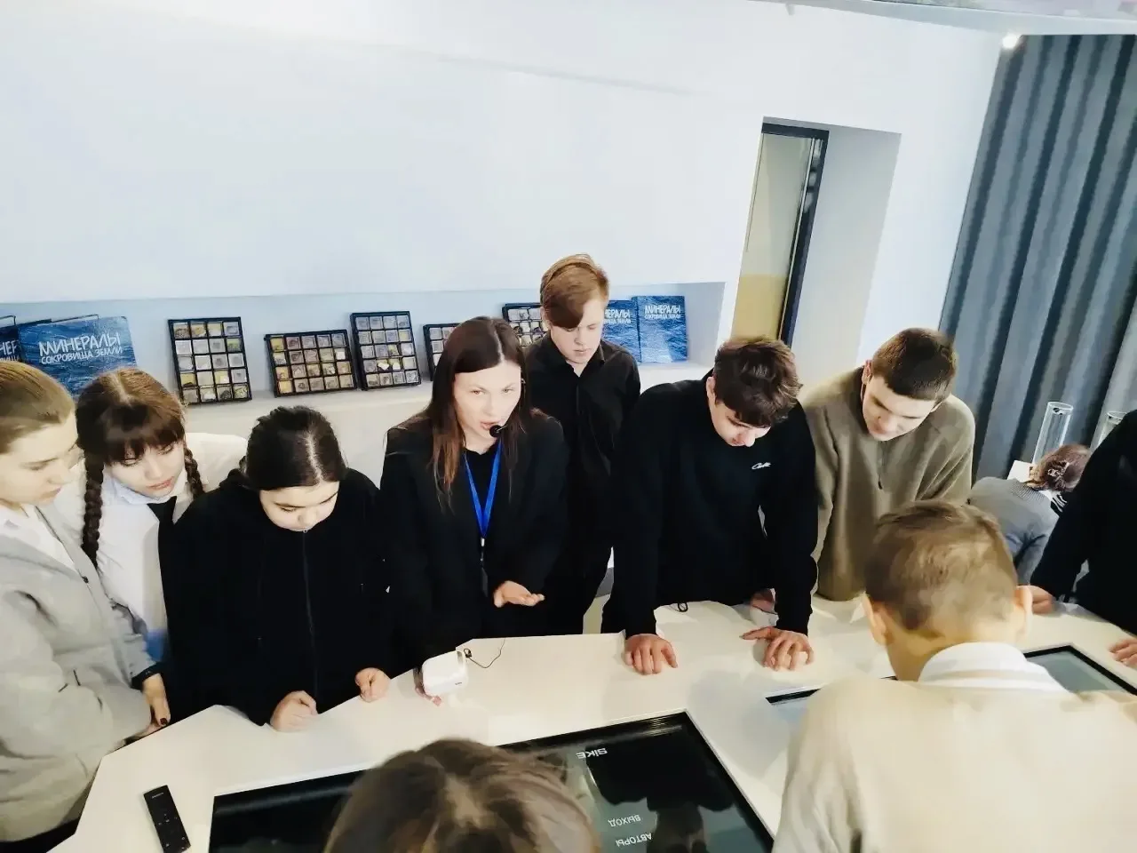 Школа и университет: синергия знаний🎓  Ученики  9А и 9Б классов нашего комплекса совершили увлекател
