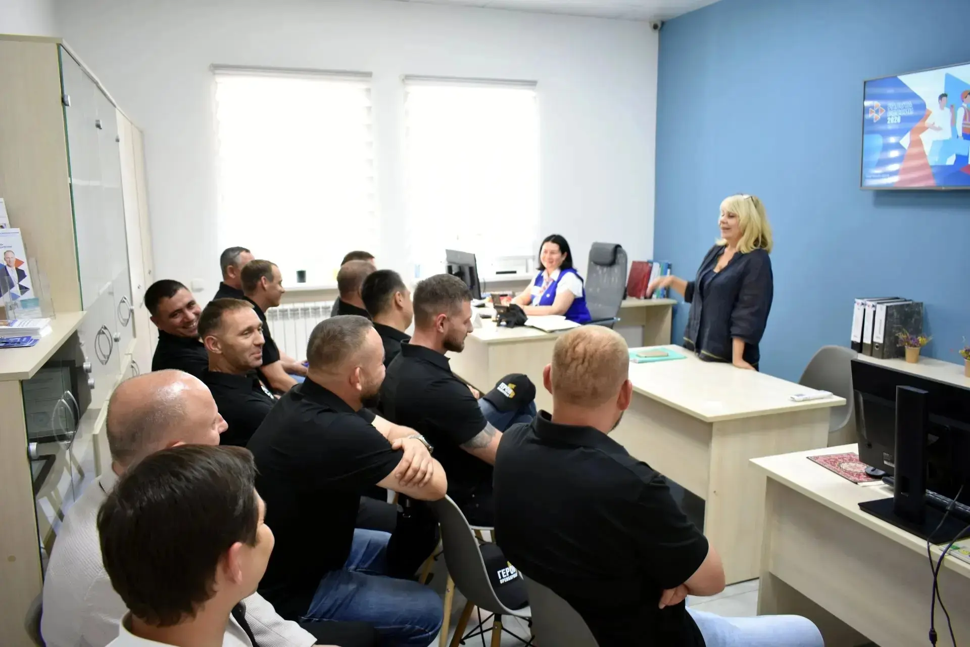 Ветераны СВО познакомились с вакансиями в администрации Оренбурга в рамках программы «Г...