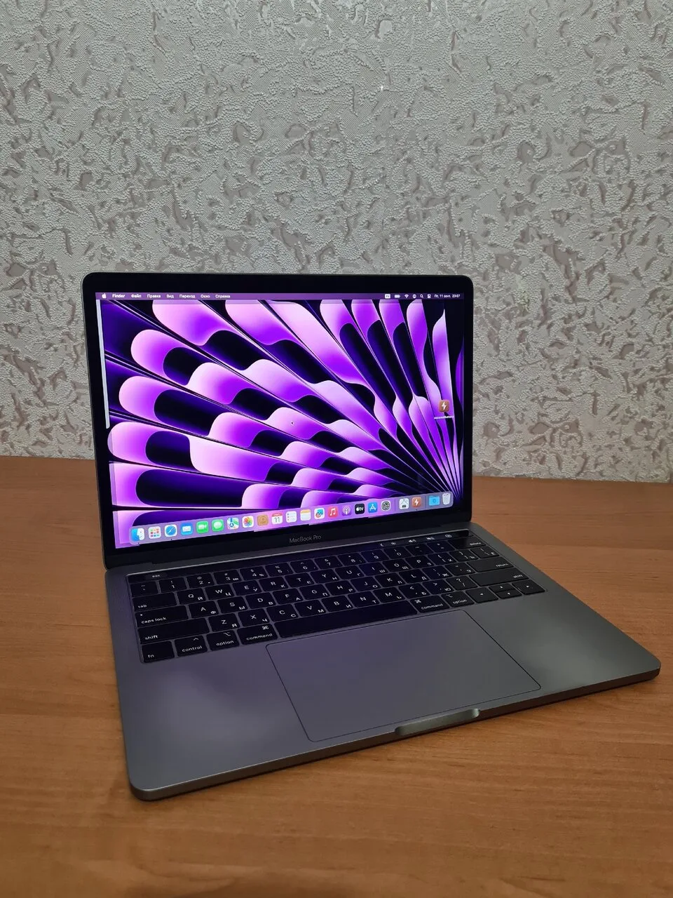 Продам MacBook Pro 13 2018 i7 16 ГБ 500 ГБ SSD, б/у, Донецк и Макеевка, 35000р