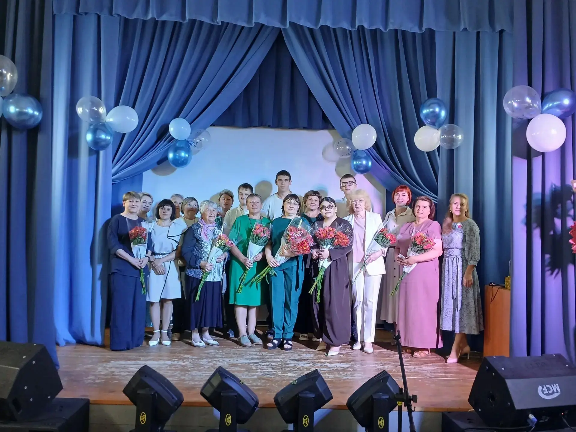 🌟 «Выпускники 11 класса — 2026: в добрый путь! 🌟

📚 Одиннадцатиклассники — вы настоящие герои! 11