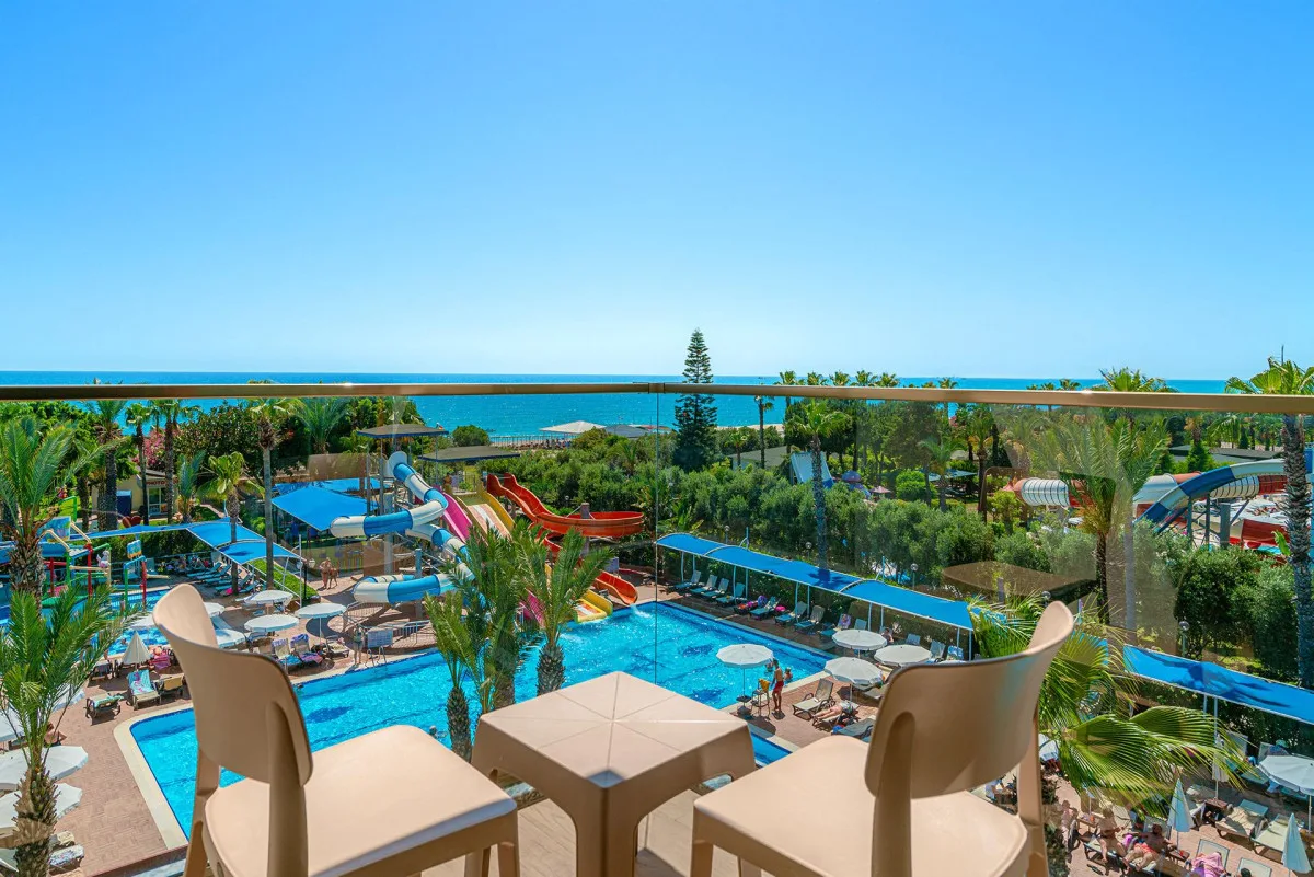 "Club Hotel Caretta Beach" 4* в Алании – это идеальное место для отдыха. Отель располож...