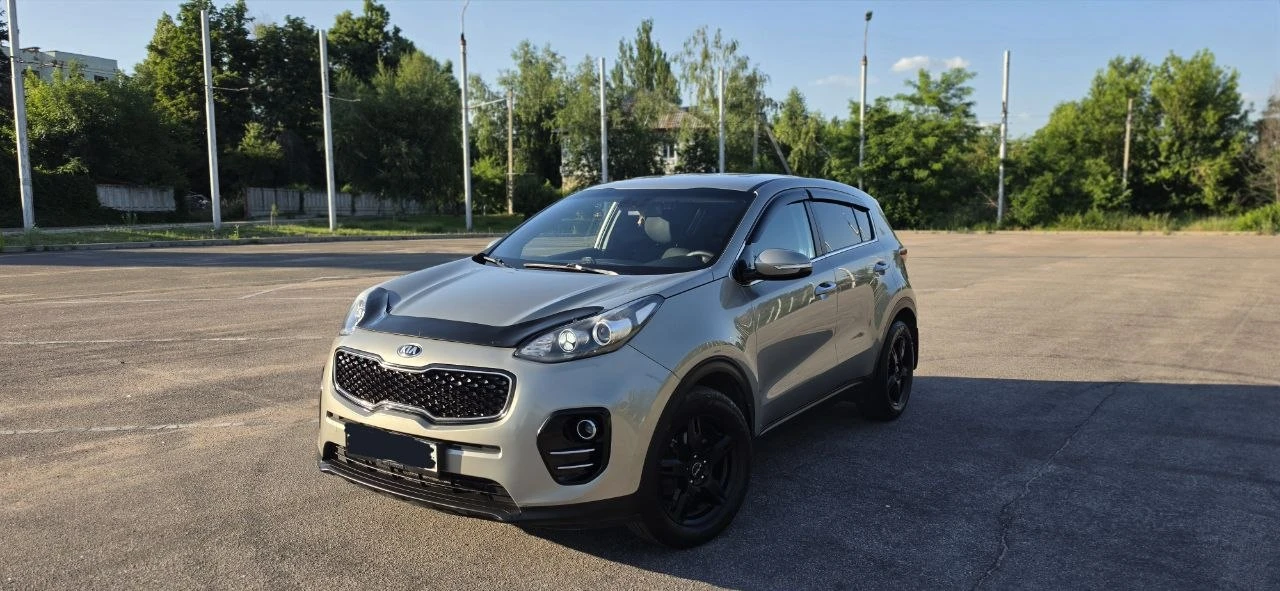Продается KIA Sportage 2017 года выпуска с пробегом 143 000 км. 🚗🛣️
• Автомобиль оснащен 2-литровы