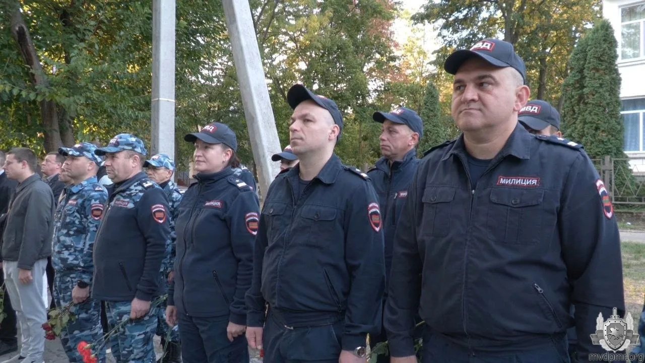 Чтоб людям в трудный час помочь