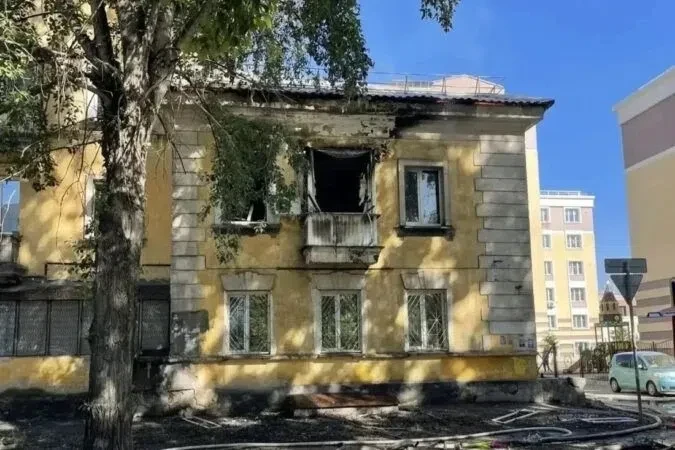 Причиной взрыва в новосибирской двухэтажке назвали нарушение эксплуатации газа 
 
22 июня специалист